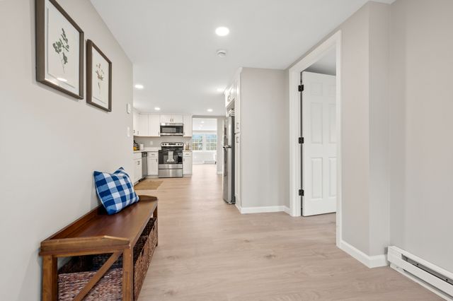 58 Handel Court, East Hartford, CT 06118