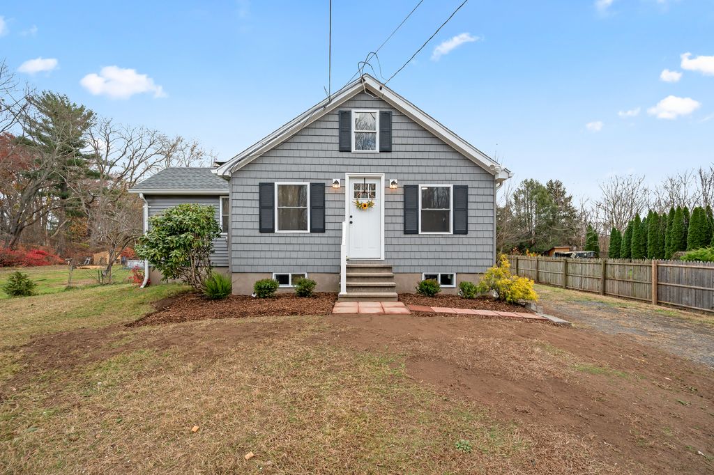 58 Handel Court, East Hartford, CT 06118