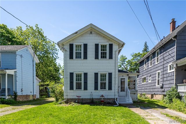311 South Street, Lockport City, NY 14094