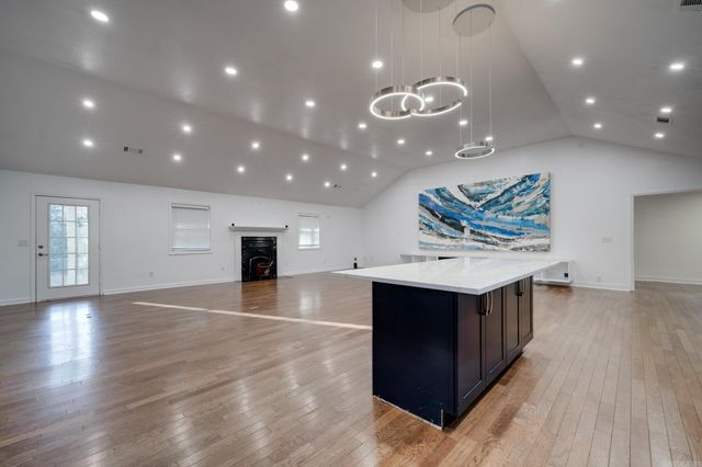 70 Quail Hollow Cove, Heber Springs, AR 72543