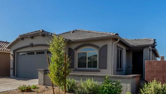 9640 E Thunderbolt Avenue, Mesa, AZ 85212