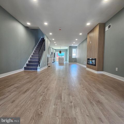 5025 N 9TH ST, Philadelphia, PA 19141