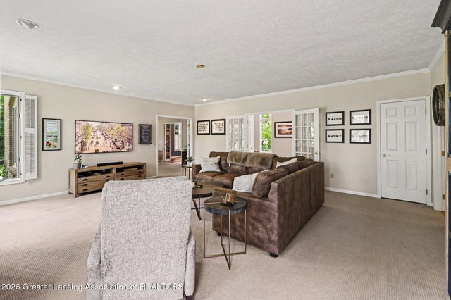 2480 Overglen Court, East Lansing, MI 48823