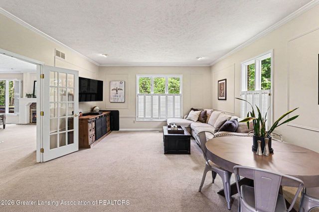 2480 Overglen Court, East Lansing, MI 48823