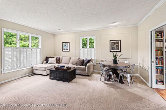 2480 Overglen Court, East Lansing, MI 48823