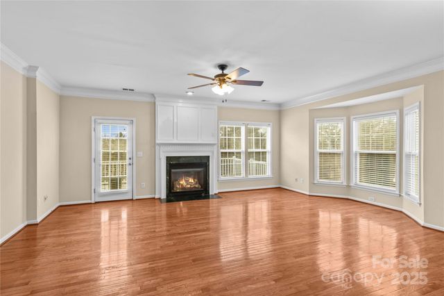 9754 Blossom Hill Drive, Huntersville, NC 28078