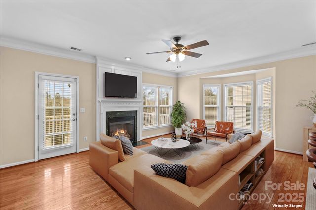 9754 Blossom Hill Drive, Huntersville, NC 28078