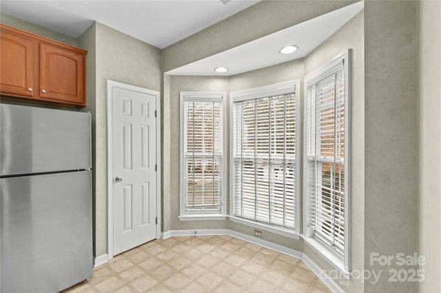9754 Blossom Hill Drive, Huntersville, NC 28078