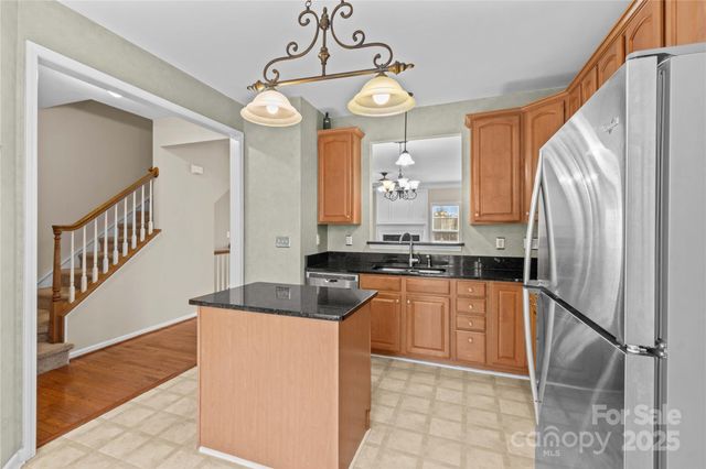 9754 Blossom Hill Drive, Huntersville, NC 28078