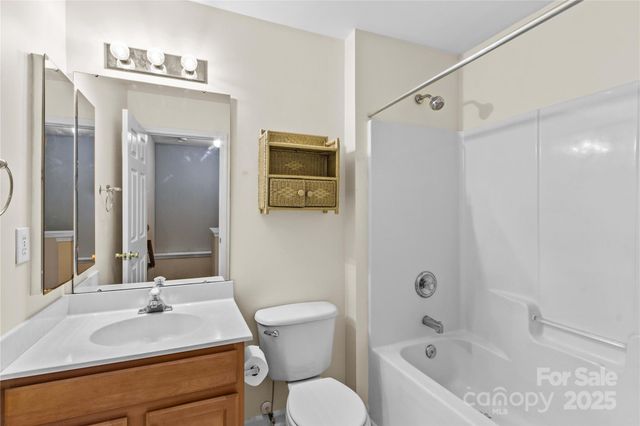 9754 Blossom Hill Drive, Huntersville, NC 28078