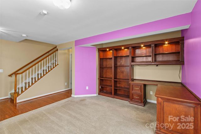 9754 Blossom Hill Drive, Huntersville, NC 28078