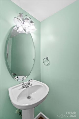 9754 Blossom Hill Drive, Huntersville, NC 28078