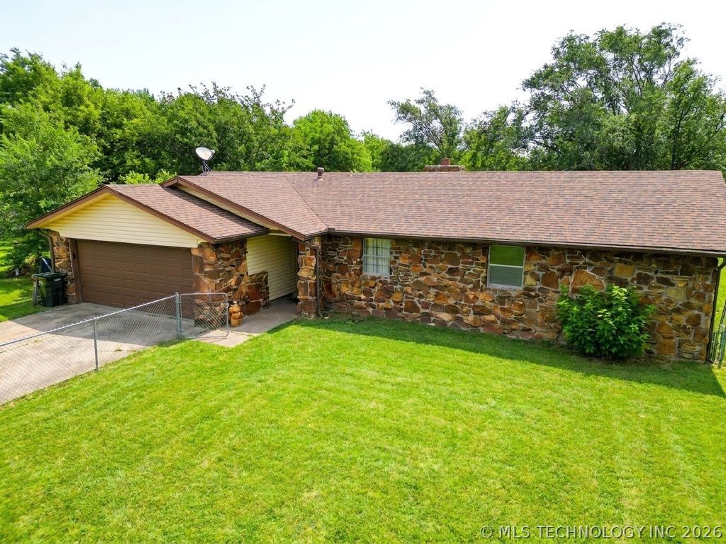 6303 S 155th West Avenue, Sapulpa, OK 74066