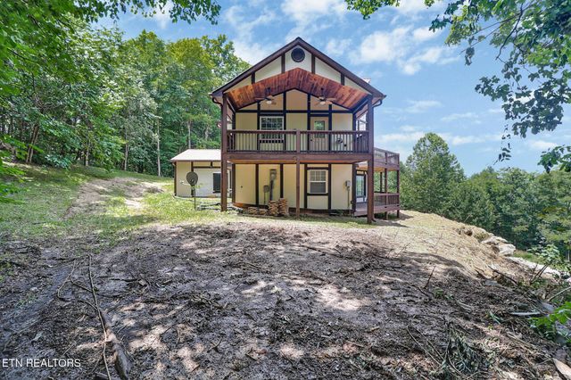 517 Big Sky Rd, Jamestown, TN 38556