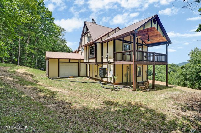517 Big Sky Rd, Jamestown, TN 38556