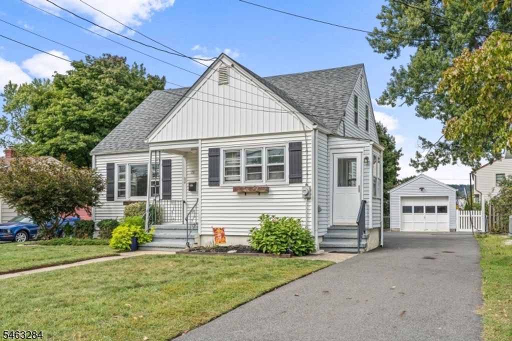 151 Harris Ave, Middlesex Boro, NJ 08846 — photo 2