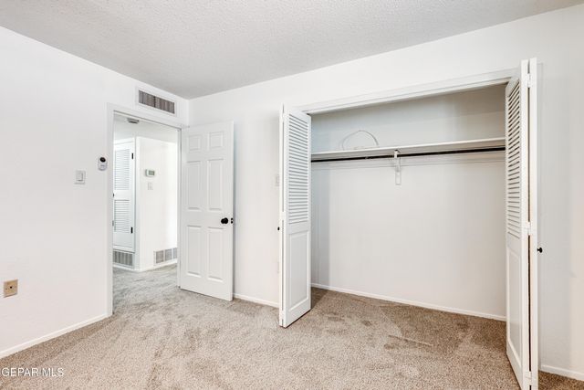 1716 LAZY, El Paso, TX 79902
