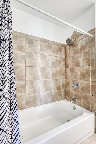 1716 LAZY, El Paso, TX 79902