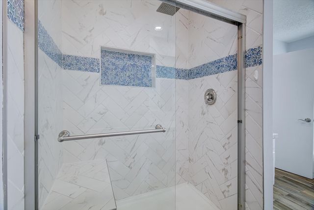 17306 Huntersglen Circle, Humble, TX 77396