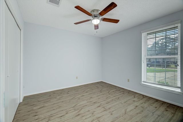 17306 Huntersglen Circle, Humble, TX 77396