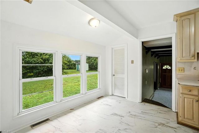 3 Ross CT, Portsmouth, VA 23701