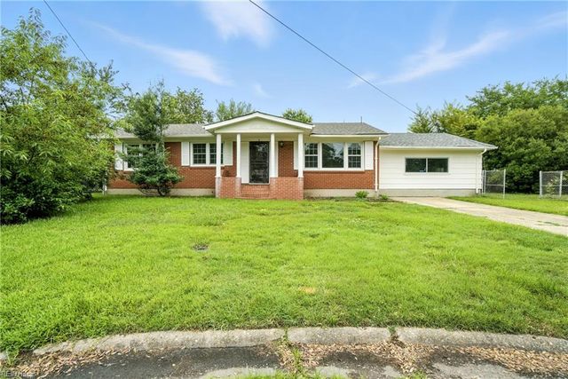 3 Ross CT, Portsmouth, VA 23701