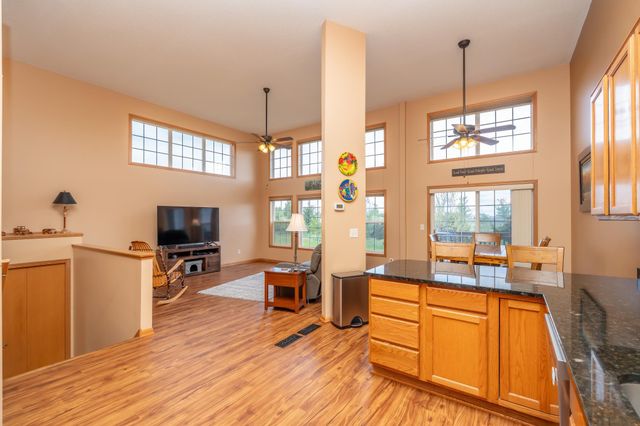 2395 Alysheba Court, Shakopee, MN 55379