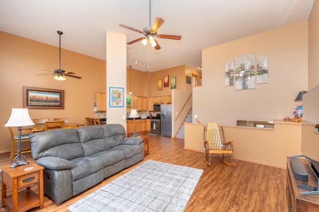 2395 Alysheba Court, Shakopee, MN 55379