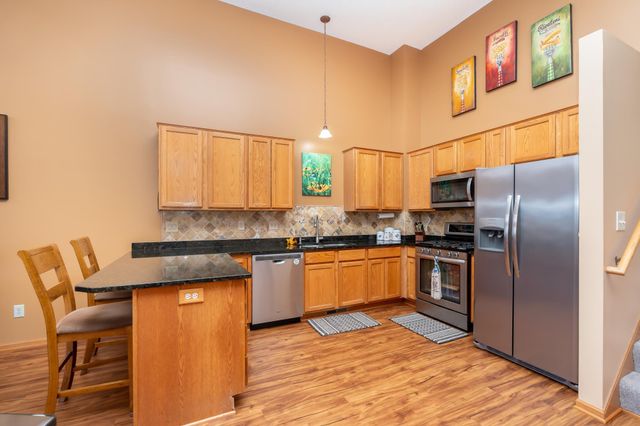 2395 Alysheba Court, Shakopee, MN 55379