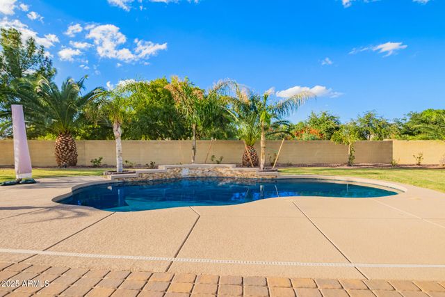 8430 N 181ST Drive, Waddell, AZ 85355
