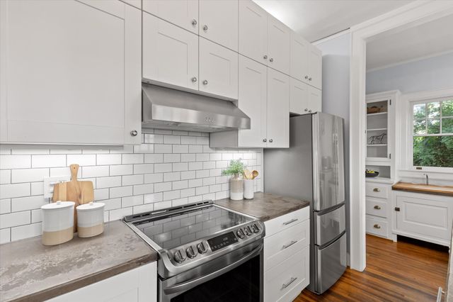 1029 E 5th St, Chattanooga, TN 37403