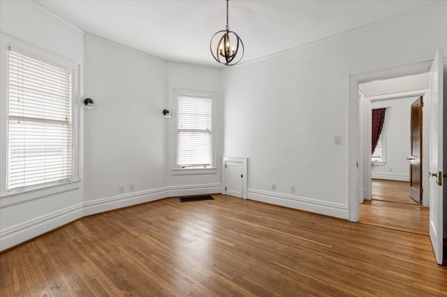 1029 E 5th St, Chattanooga, TN 37403