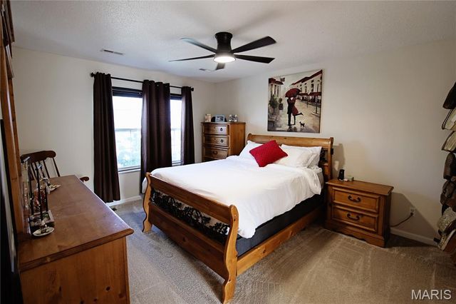 7 Needle Court, O'fallon, MO 63368