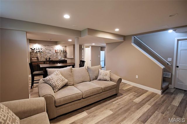 7 Needle Court, O'fallon, MO 63368