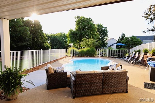 7 Needle Court, O'fallon, MO 63368