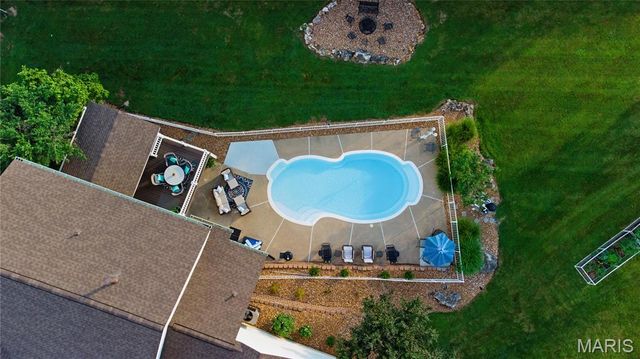 7 Needle Court, O'fallon, MO 63368