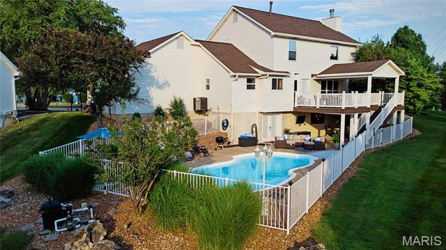 7 Needle Court, O'fallon, MO 63368
