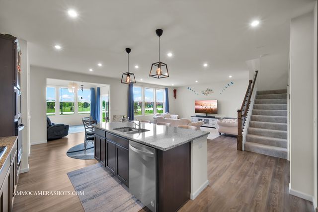 2969 Francis Court, Aurora, IL 60503