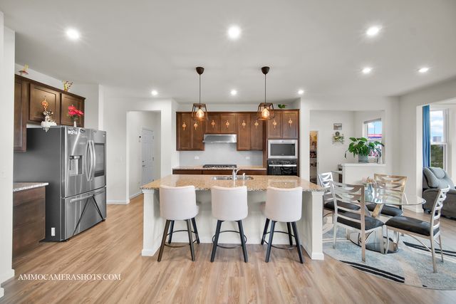 2969 Francis Court, Aurora, IL 60503