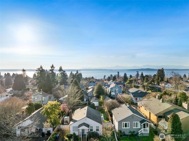 5912 45th Avenue SW, Seattle, WA 98136