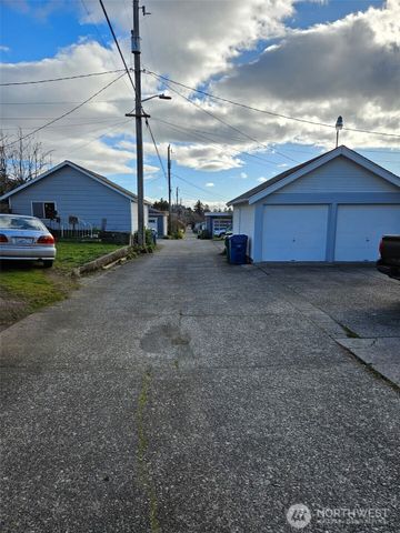 5912 45th Avenue SW, Seattle, WA 98136