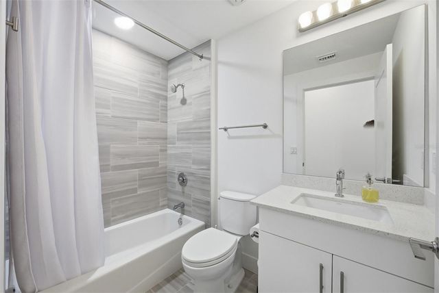 1703 N TAMIAMI TRAIL B507, Sarasota, FL 34234