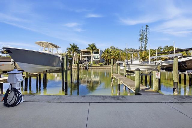 1703 N TAMIAMI TRAIL B507, Sarasota, FL 34234