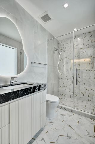 365 NE 3rd Street, Boca Raton, FL 33432