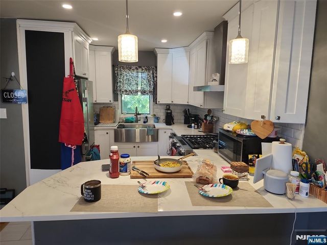 157 Johnson Avenue 4, Hackensack, NJ 07601