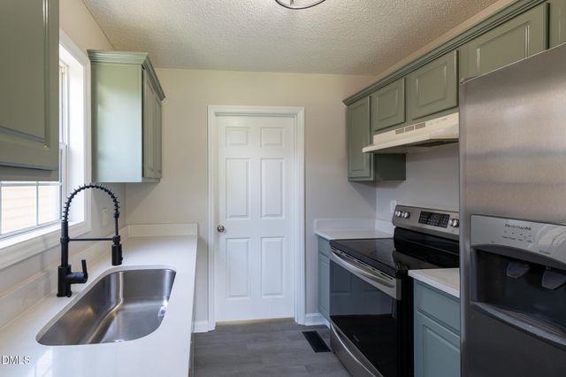 26 Weatherspoon Lane, Smithfield, NC 27577