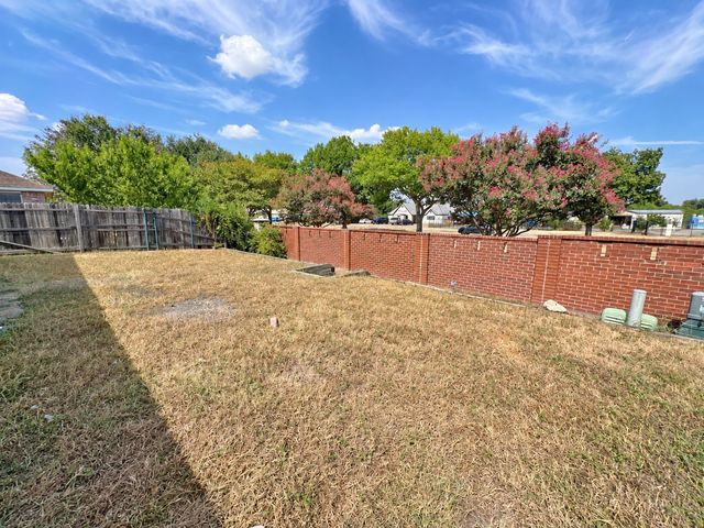 4604 Cool Ridge Court, Fort Worth, TX 76133