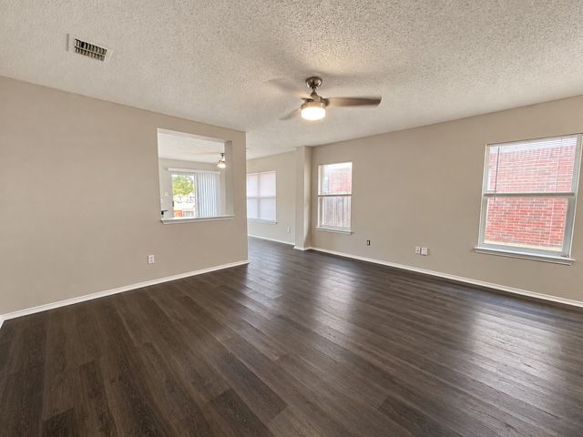4604 Cool Ridge Court, Fort Worth, TX 76133