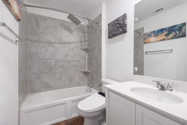 108 Red Buckeye ST, Hutto, TX 78634