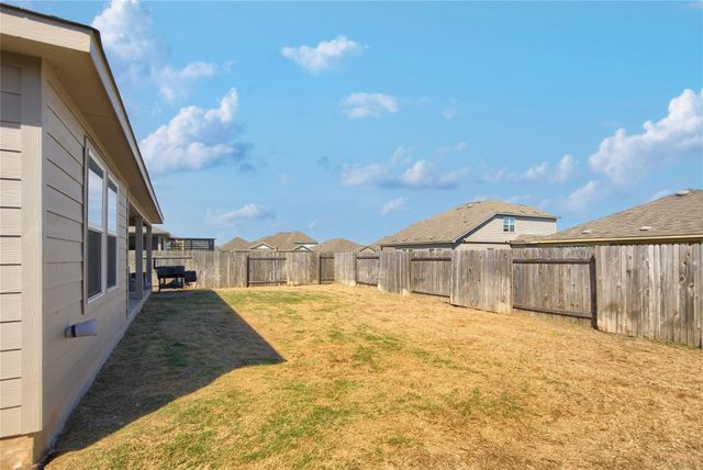 108 Red Buckeye ST, Hutto, TX 78634